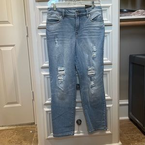Chico’s the so slimming girlfriend crop jean